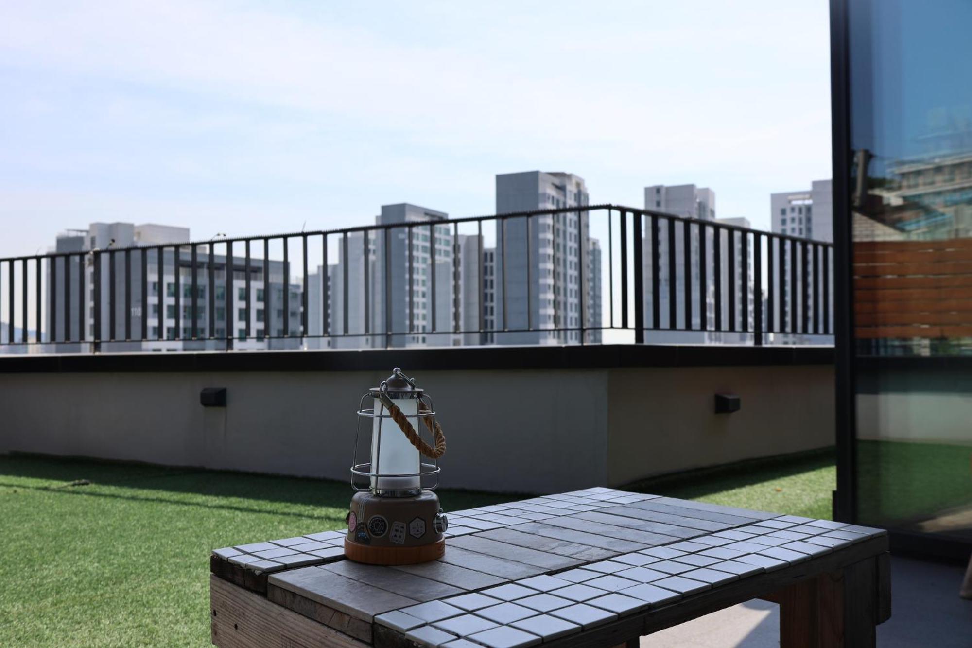 Space In Blackstone 首爾 外观 照片